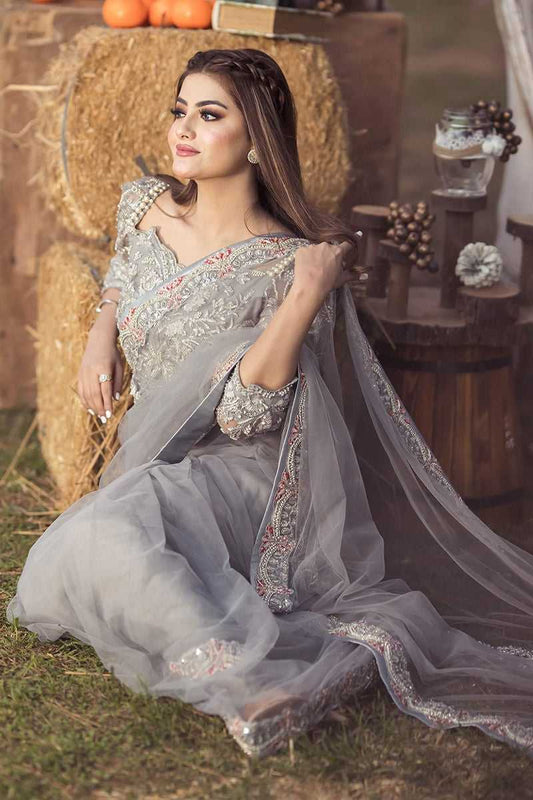 GREY DRAPE